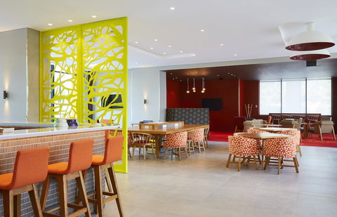 Holiday Inn Express Sydney Macquarie Park, An IHG Hotel - Accommodation Ballina 5