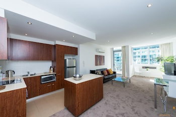 Accommodate Canberra - Metropolitan - Accommodation Ballina 0