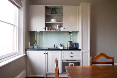 Old Bishops Quarters Hobart - Accommodation Ballina 6