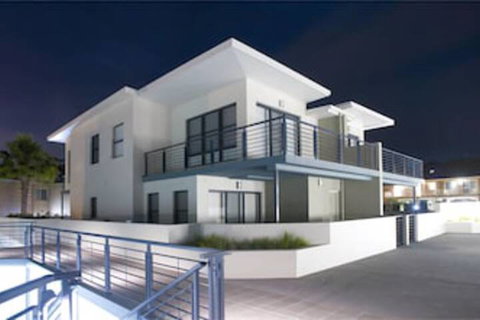 Mollymook Beachfront Executive Apartment - Accommodation Ballina 1
