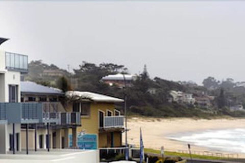 Mollymook Beachfront Executive Apartment - Accommodation Ballina 2