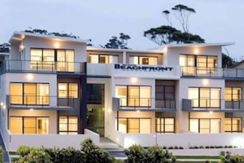 Mollymook Beachfront Executive Apartment - Accommodation Ballina 4