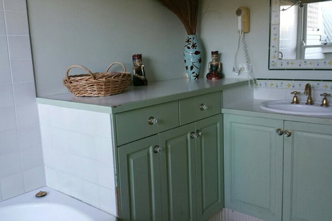 Casablanca Enchanted Cottage - Adults Only - Accommodation Ballina 5