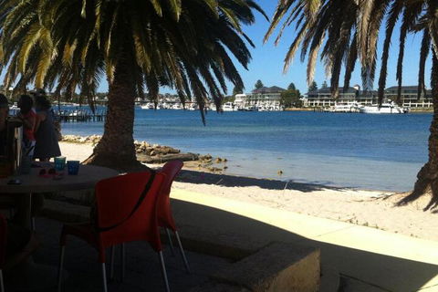 Tani Hill - Accommodation Ballina 2