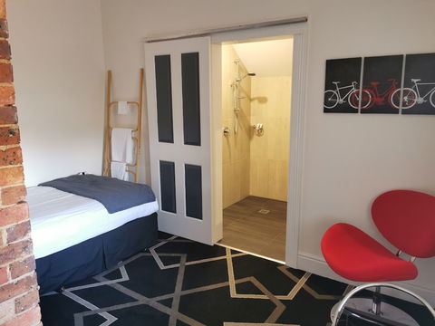 Empire Hotel Deloraine - Accommodation Ballina 5