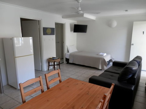 Yongala Lodge By The Strand - Accommodation Ballina 4