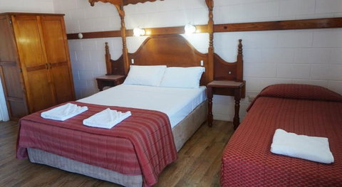 Yongala Lodge By The Strand - Accommodation Ballina 3