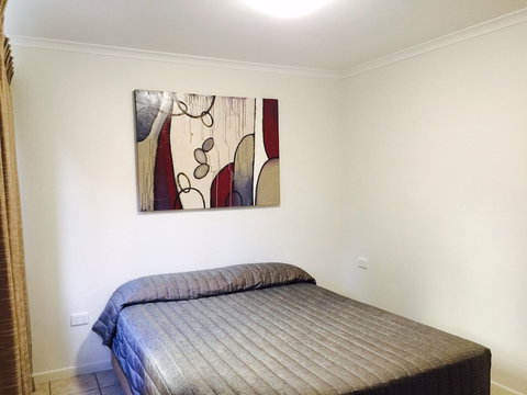 Yongala Lodge By The Strand - Accommodation Ballina 2