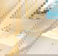 Baudin House - Accommodation Ballina