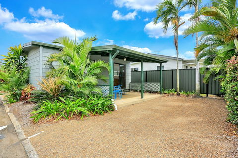 BIG4 Cane Village Holiday Park - Accommodation Ballina 6