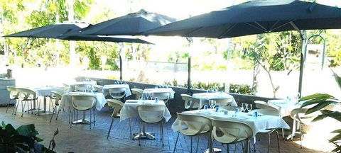 Loading Zone - Accommodation Ballina 1