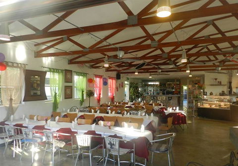 MexiCali Bar Y Taqueria - Accommodation Ballina 4
