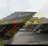 Cafe Ryan's Bakery - Accommodation Ballina