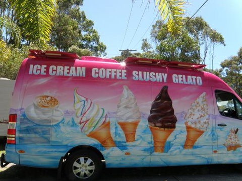 Dalmeny Ice Creams A Plenty - Accommodation Ballina 0