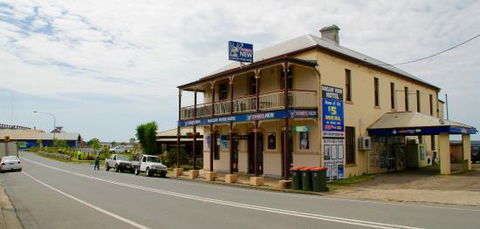 Macleay River Hotel - Accommodation Ballina 0