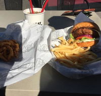 Carl's Jr. - Accommodation Ballina