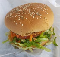 Dougie's Take Away - Accommodation Ballina