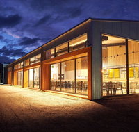Fowles Wine - Accommodation Ballina