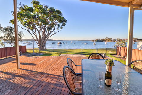 Thailander - Bayside - Frankston - Accommodation Ballina 0