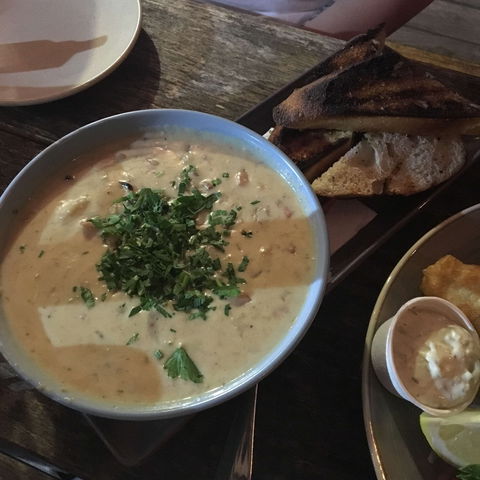Hamiltons Oysters - Accommodation Ballina 0