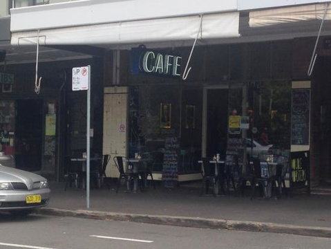 Madame Frou Frou - Accommodation Ballina 0