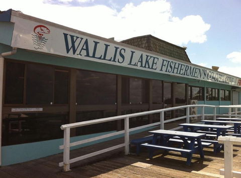 Wallis Lake Fishermans Co-op - Accommodation Ballina 0