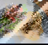 The Deck - Accommodation Ballina