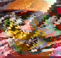 Mum's Burger Kitchen - Accommodation Ballina