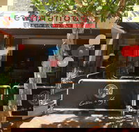 Red Mango Cafe  Curry Club - Accommodation Ballina