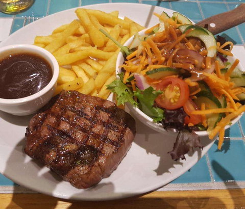 HQ Cafe - Accommodation Ballina 0