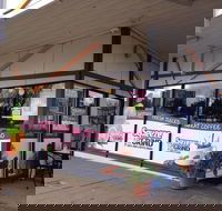 Squeeze  Grind Juice and Coffee Bar - Accommodation Ballina
