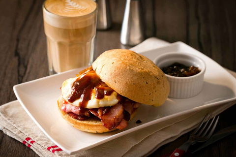 The Coffee Club - Mitchelton - Accommodation Ballina 0