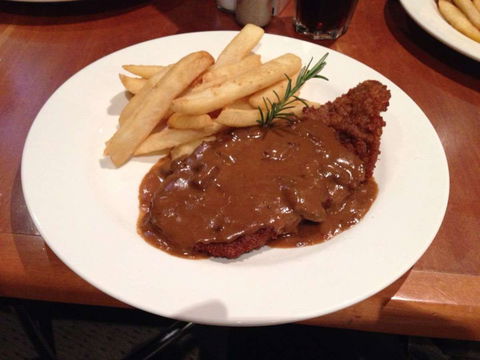 Crown Inn - Accommodation Ballina 0