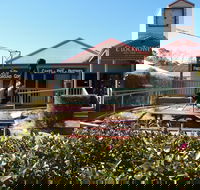 Mogo Pies - Accommodation Ballina