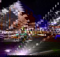 The Rocks - Restaurant Bar Pool Club - Accommodation Ballina