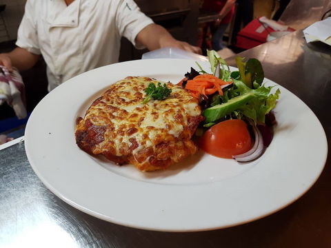 Caesar's Italian Cuisine - Accommodation Ballina 0