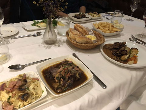 L'Hermitage - Accommodation Ballina 0