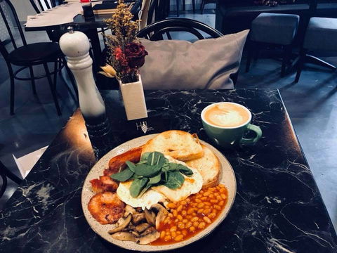 HWL Cafe & Bar - Accommodation Ballina 0