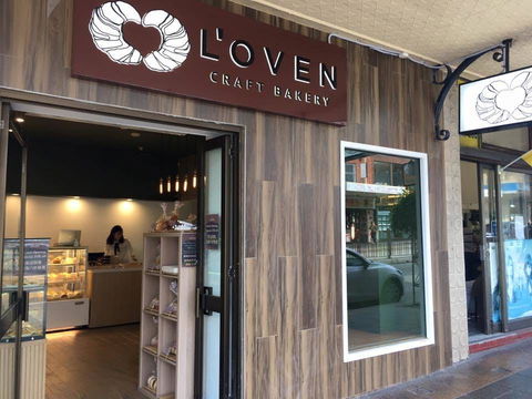 L'Oven Craft Bakery - Ashfield - Accommodation Ballina 0