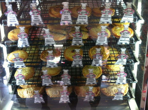 Red Neds Gourmet Pie Bar - Accommodation Ballina 0