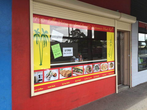 T & Ellie - Accommodation Ballina 0