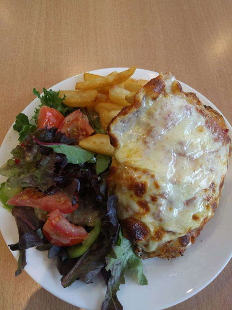 Frank And Connie's Kitchen - Accommodation Ballina 0