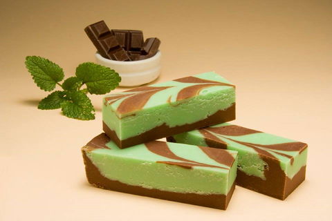 Mogo Fudge And Ice Cream /  Courtyard Cafe / Lots Of Lollies Mogo - Accommodation Ballina 1