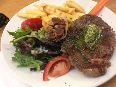 Paris Cafe - Accommodation Ballina 0