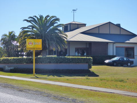 Riverside Tavern - Accommodation Ballina 0