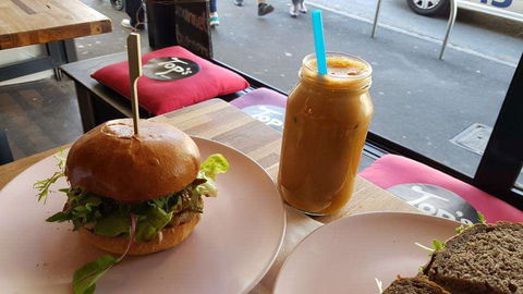 Top's Kitchen - Accommodation Ballina 0