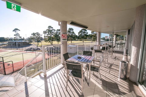 Sports Club Bistro - Lismore Workers Sports Club - Accommodation Ballina 2