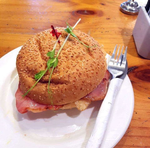 The Colony Coffee House Of Midland - Accommodation Ballina 0