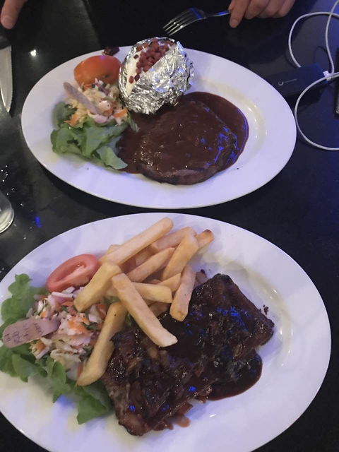 The Deck Steakhouse - Accommodation Ballina 1