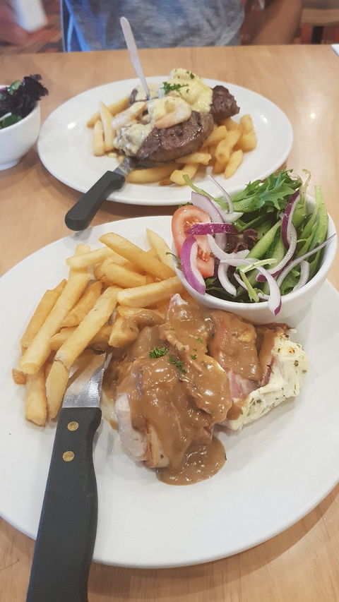 Airport Tavern - Accommodation Ballina 12